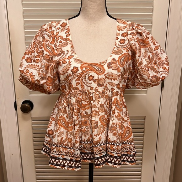 By Anthropologie Puff-Sleeve Babydoll Blouse in Orange Motif, Size Medium, NWOT - Picture 4 of 17